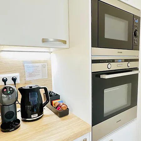 Peony Presidential Garden Free Parking * 布拉迪斯拉发