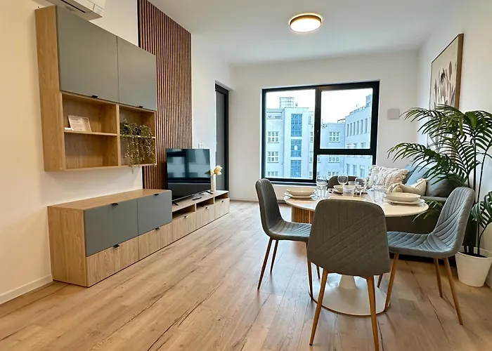 Peony Presidential Garden Free Parking דירה ברטיסלאבה